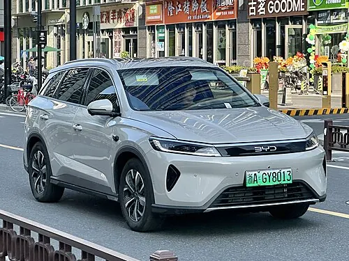 BYD Sealion 5
